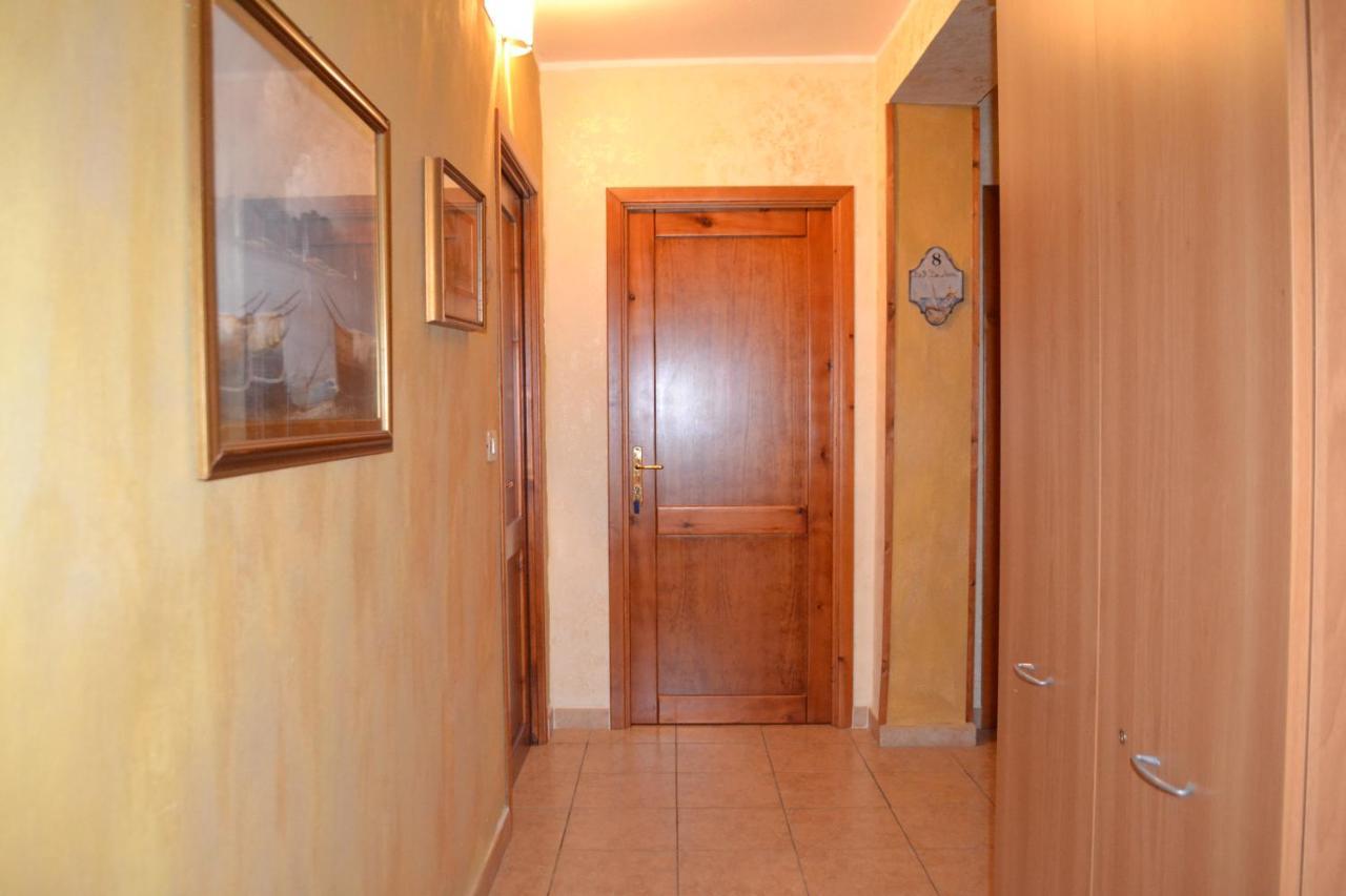Bed and Breakfast Sa Marina La Caletta Esterno foto